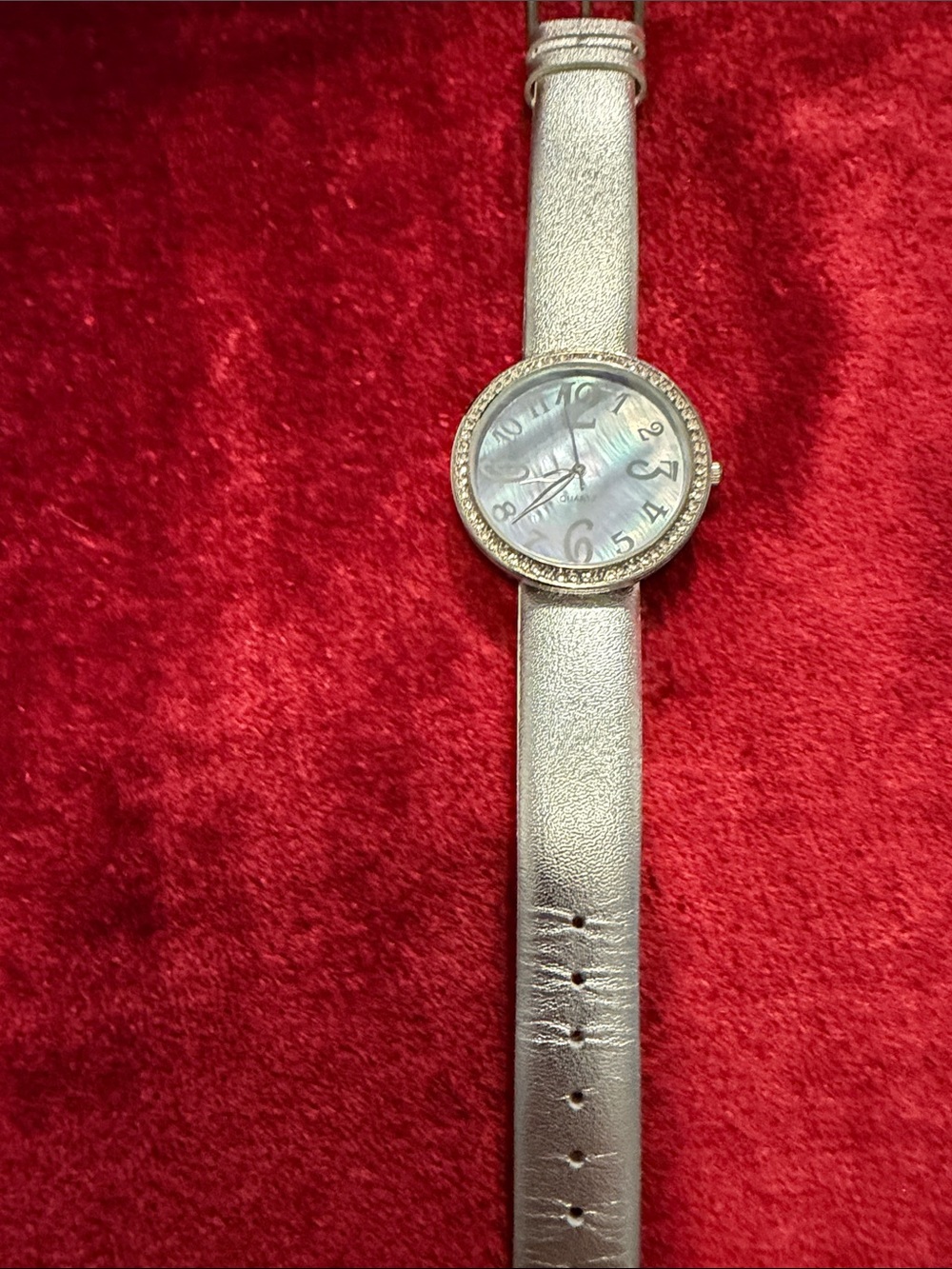 Vintage Chicos SilverLeather Women's Watch wCrystal Bezel needs $10 battery